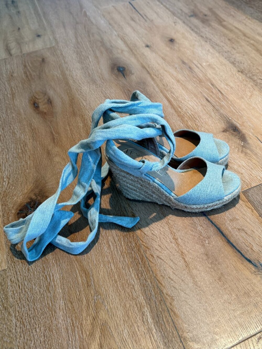French Texto Espadrilles from the Cote d' Azure Light Blue Denim & Jute Heel 4"